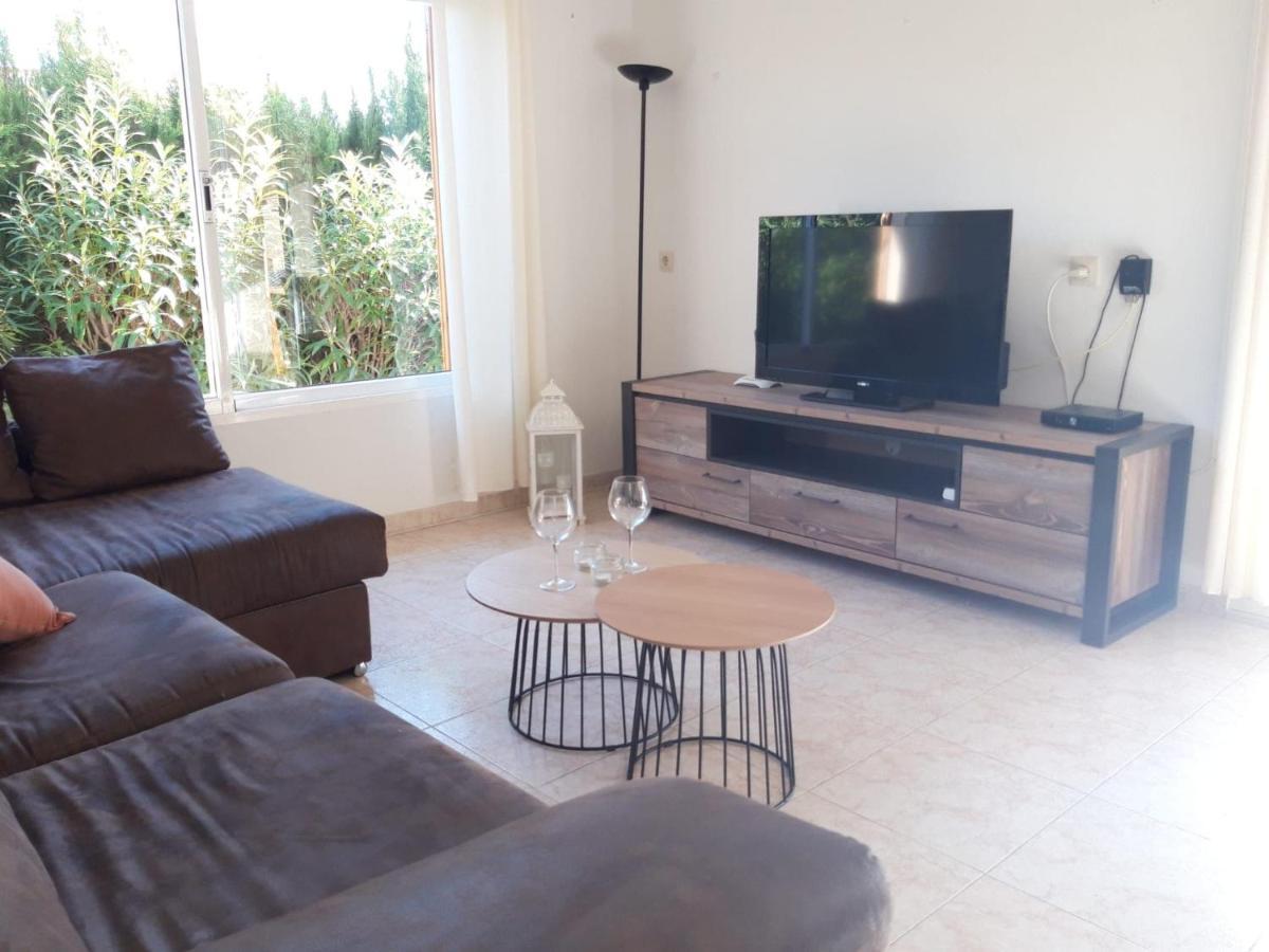 Vila Casa La Rana Calafat Exteriér fotografie